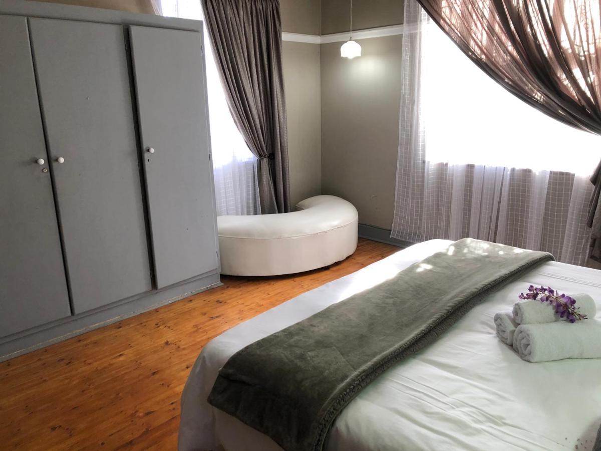 קרונסטד The Lavender Guesthouse מראה חיצוני תמונה