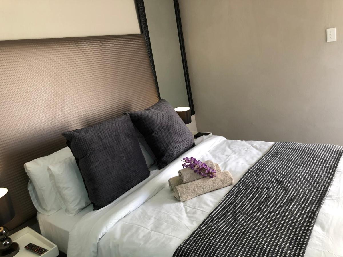 קרונסטד The Lavender Guesthouse מראה חיצוני תמונה