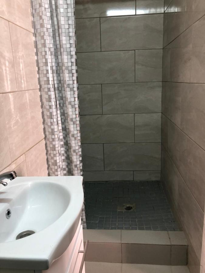 קרונסטד The Lavender Guesthouse מראה חיצוני תמונה