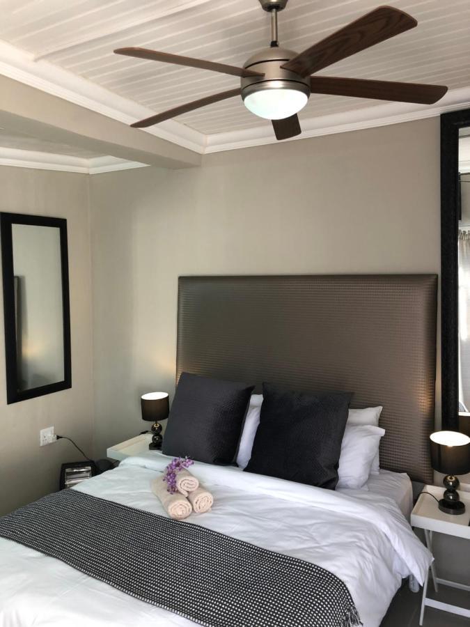 קרונסטד The Lavender Guesthouse מראה חיצוני תמונה
